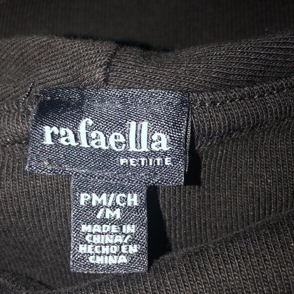 Rafaella Top - Picture 2 of 9